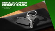 Brelok z logo firmy – skuteczna codzienna reklama Twojej marki
