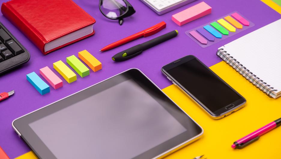 Gadżety reklamowe na lata - 10 produktów z logo marki, które zostaną z Tobą na dłużej!