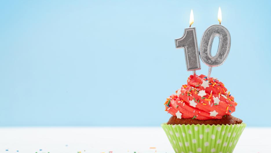 Prezent dla szefa na 10-lecie firmy: co wybrać?