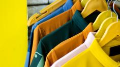 Profesjonalna odzież reklamowa z nadrukiem. Dlaczego warto ją mieć?