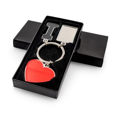 Brelok do kluczy "I love ..." z metalową plakietką | Lydus