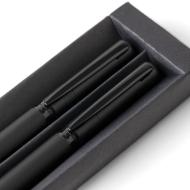 Zestaw piśmienniczy, długopis i pióro kulkowe