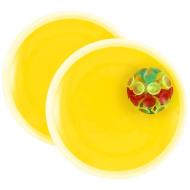 Flicka łapana gra w piłkę