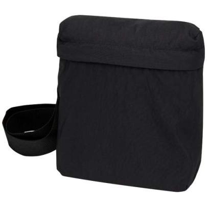 Arca - torba typu crossbody (przewieszana na ukos), wykonana z recyklingowanego poliamidu z cetyfika