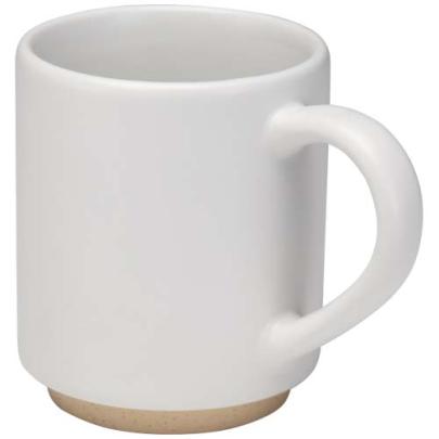 Camilla - kubek ceramiczny o pojemności 180 ml, z matowym wykończeniem. Można go wkładać jeden w dru