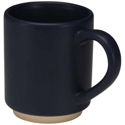 Camilla - kubek ceramiczny o pojemności 180 ml, z matowym wykończeniem. Można go wkładać jeden w dru